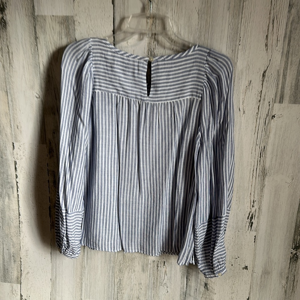 AA38 blue white stripe blouse loft MP petite - Picture 4 of 5